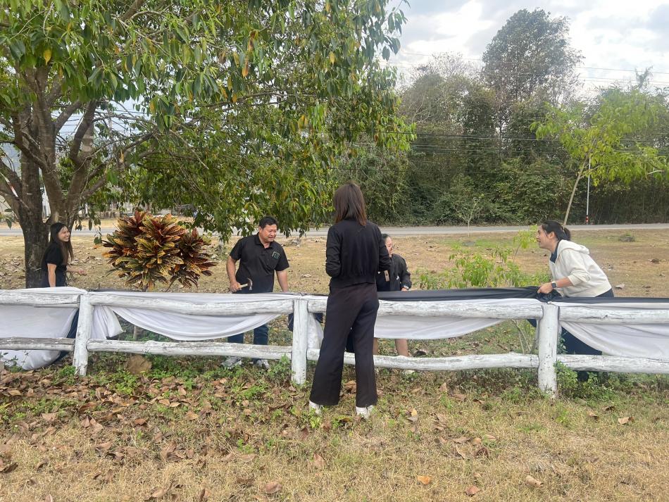 เมื่อวันที่ 9 กุมภาพันธ์ 2569 ที่ผ่านมา องค์การบริหารส่วนตำบลแม่ลาน โดย นายสมพงษ์  ด้วงประสิทธิ์ ปลัดองค์การบริหารส่วนตำบลแม่ลาน ปฏิบัติหน้าที่นายกองค์การบริหารส่วนตำบลแม่ลาน มอบหมายให้เจ้าหน้าที่องค์การบริหารส่วนตำบลแม่ลาน ปรับปรุงภูมิทัศน์ ณ หน้าสำนักงาน องค์การบริหารส่วนตำบลแม่ลาน อำเภอลี้ จังหวัดลำพูน             ________________________________________ -ขอขอบคุณภาพข่าวจาก :งานประชาสัมพันธ์องค์การบริหารส่วนตำบลแม่ลาน -เเหล่งข่าว : งานประชาสัมพันธ์องค์การบริหารส่วนตำบลแม่ลาน -ประชาสัมพันธ์ข่าว  : งานประชาสัมพันธ์ สำนักปลัดองค์การบริหารส่วนตำบลแม่ลาน -เว็บไซต์ : https://www.maelan.go.th -Facebook : https://www.facebook.com/saomaelan.maelan.7?mibextid=ZbWKwL -Youtube : https://youtube.com/@user-eq2cc4bc2f?si=EvKRe7B5IyUmlv8Z #องค์การบริหารส่วนตำบลแม่ลาน ???? 12/1 หมู่ 7 ตำบลแม่ลาน อำเภอลี้ จังหวัดลำพูน ????โทรศัพท์ สำนักงาน : 096-6858480   ????อุบัติเหตุ โทร 1669  ฟรี /สายตรงรถฉุกเฉินองค์การบริหารส่วนตำบลแม่ลาน : 081-4736884